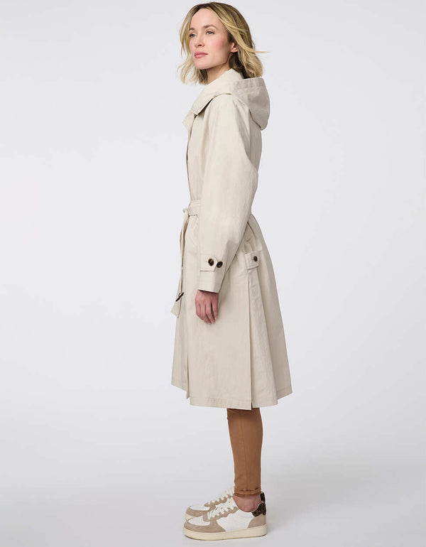Bernardo Cityscape Trench
