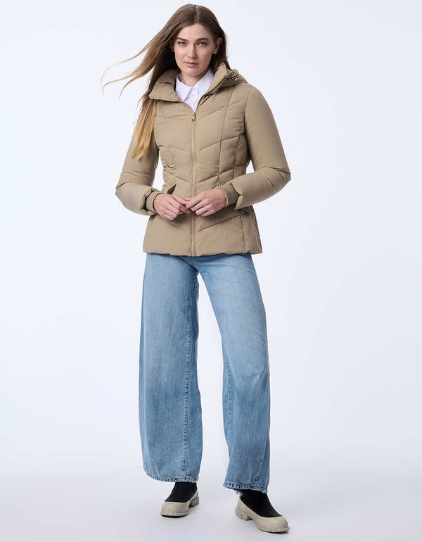 Bernardo Horizon Hooded Puffer Jacket