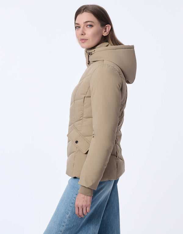 Bernardo Horizon Hooded Puffer Jacket