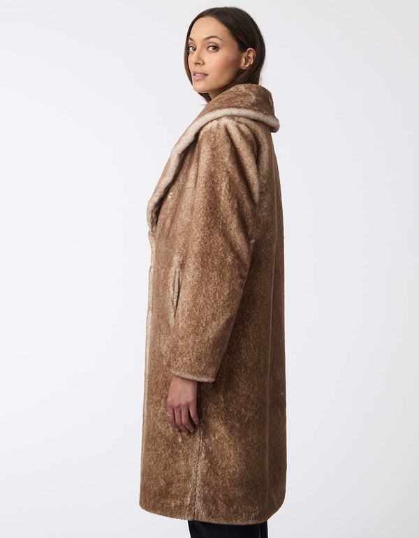Bernardo Luxe Plush Faux Fur Coat