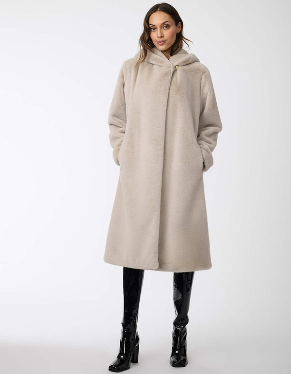 Bernardo Urban Elegance Coat