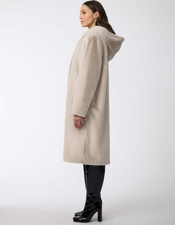 Bernardo Urban Elegance Coat