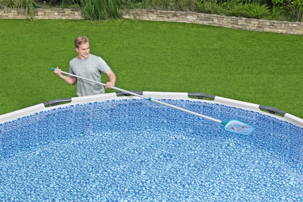 Bestway Bestway AquaClean Pool Maintenance Kit With Vacuum And Skimmer