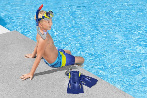 Bestway Bestway Crusader Dark Blue Unisex Youth Snorkel Set With Fins Ages 7+