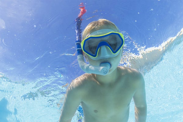 Bestway Bestway Crusader Dark Blue Unisex Youth Snorkel Set With Fins Ages 7+