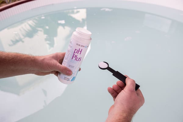 Bestway Bestway Hot Tub Chemical Starter Kit With Bromine