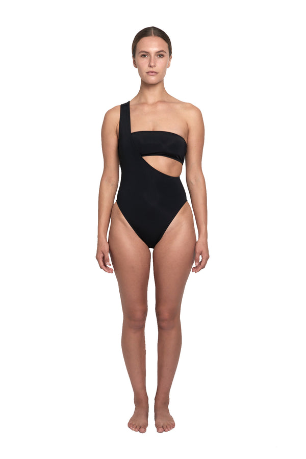 beth richards ANDRE ONE PIECE