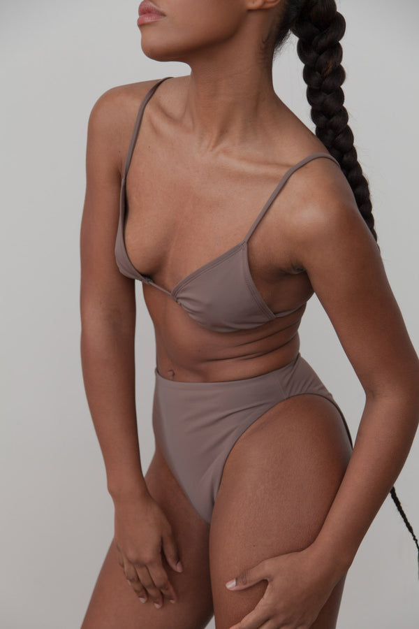 Beth Richards BR X BOHEME TRIANGLE TOP - TAN