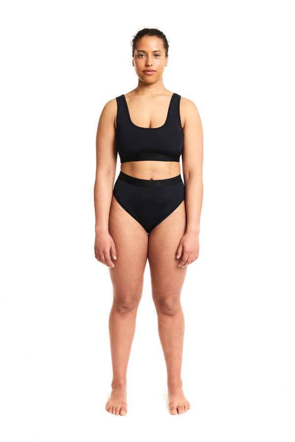 Beth Richards KIM TOP