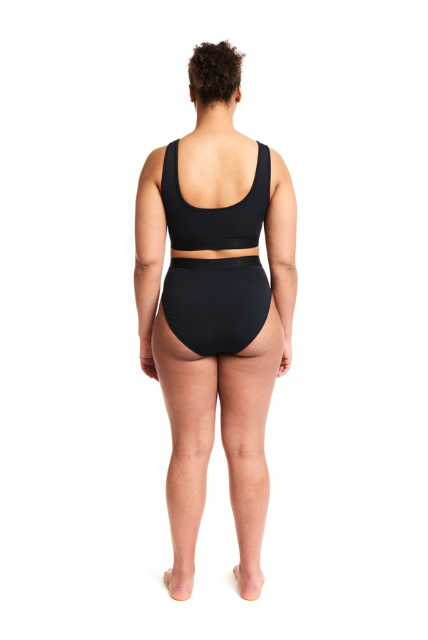 Beth Richards KIM TOP