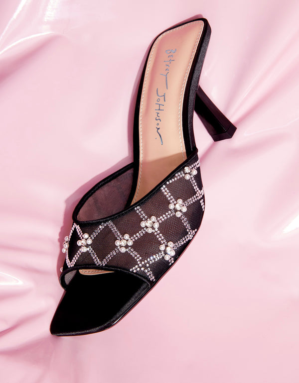 Betsey Johnson Emm Black