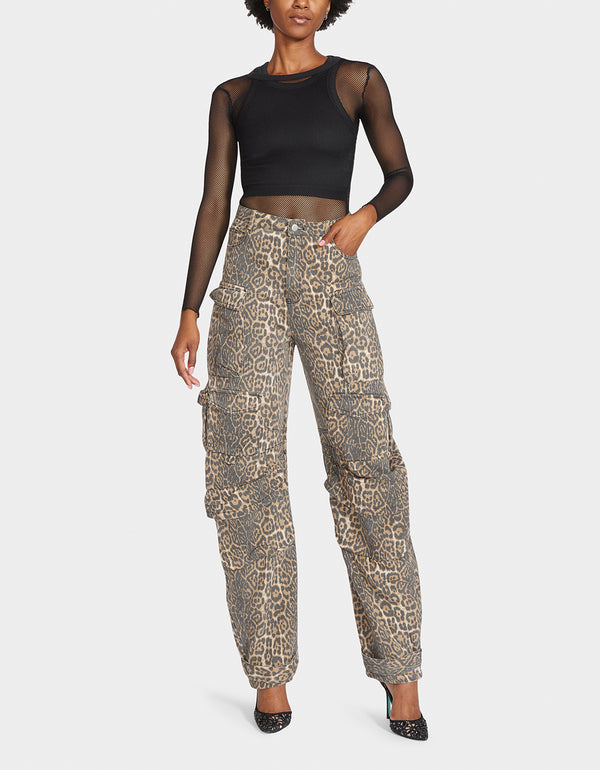 betsey johnson Jinnel Barrel Cargo Pants Leopard