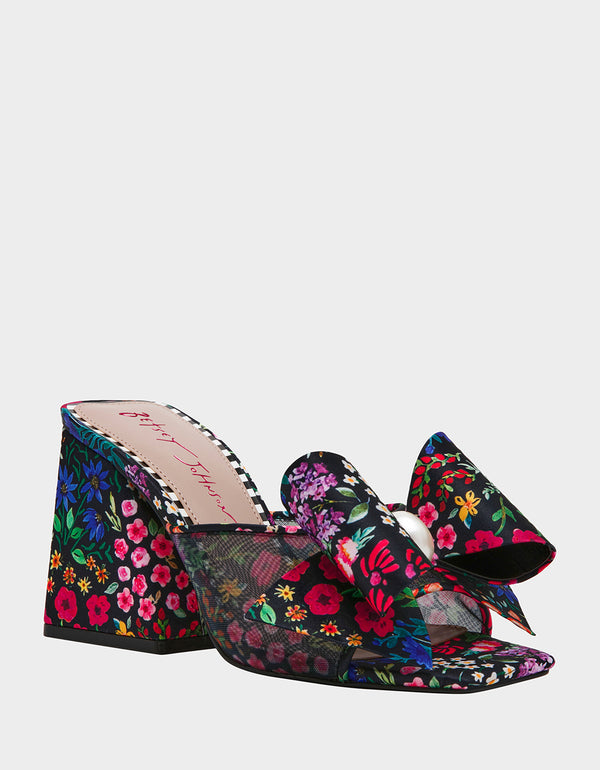 Betsey Johnson Jordn Ditsy Floral