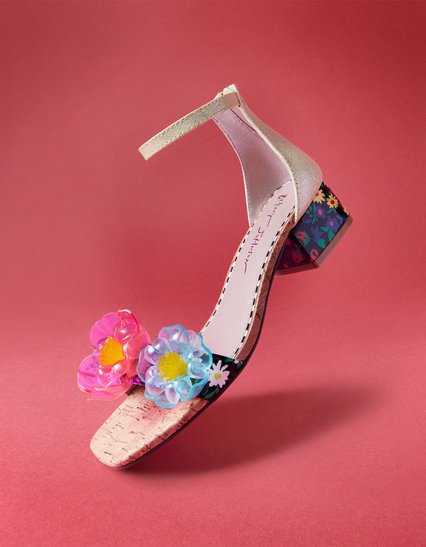 Betsey Johnson Oaklee Green Multi