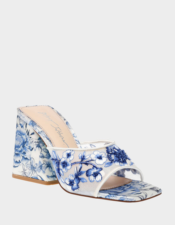 Betsey Johnson Roo Blue Floral