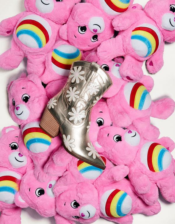 Betsey Johnson Teddyy Gold