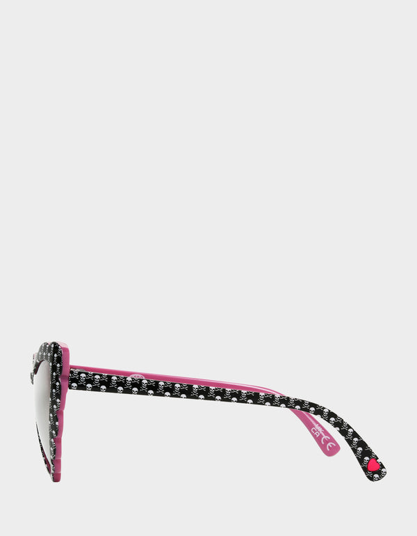 Betsey Johnson Xoxo Skull Heart Sunnies Black