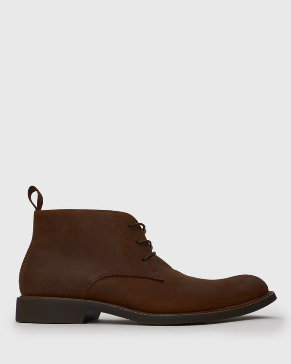 betts ARCHER Leather Chukka Boots