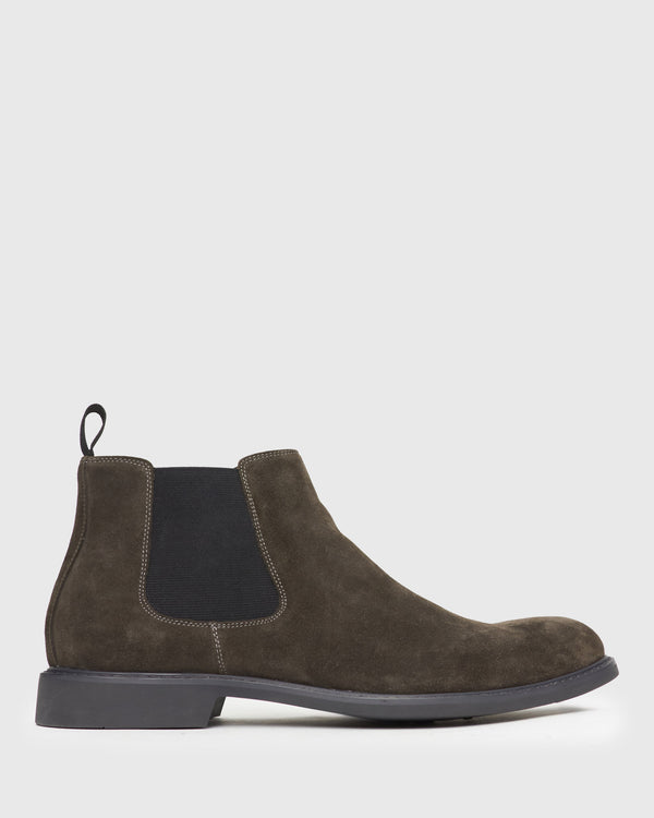 betts ASHTON Plain Toe Chelsea Boots
