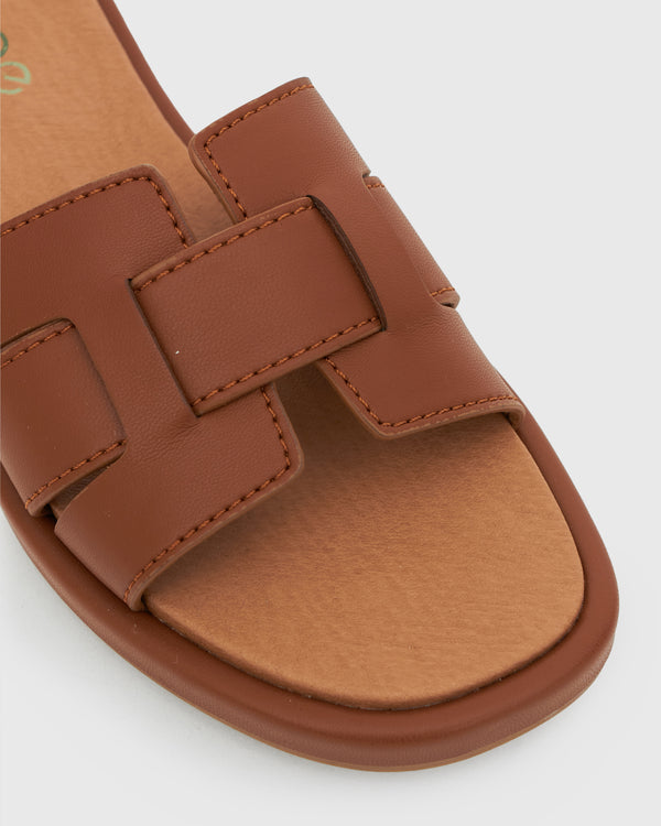 Betts BLAIR Round Toe Slides
