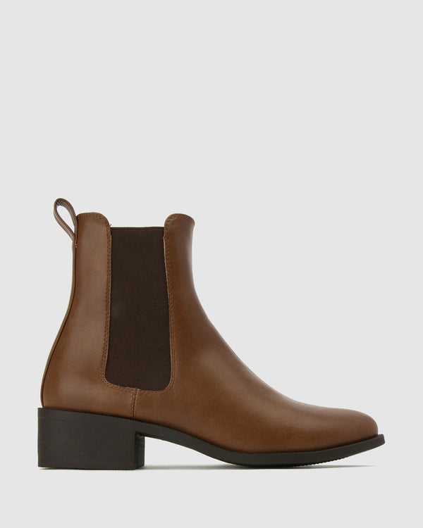 betts DINGO Round Toe Ankle Boots