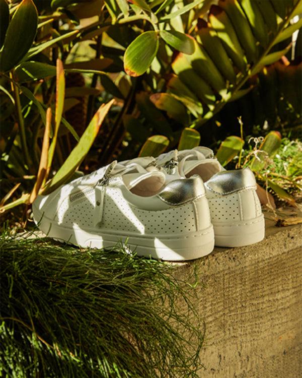 Betts ELSA Vegan Comfort Sneakers