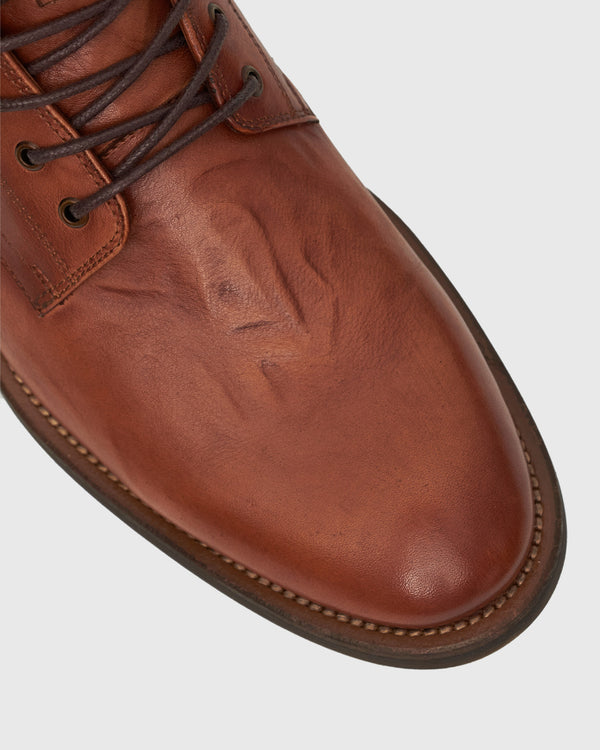 Betts KODY Leather Lace-Up Boots