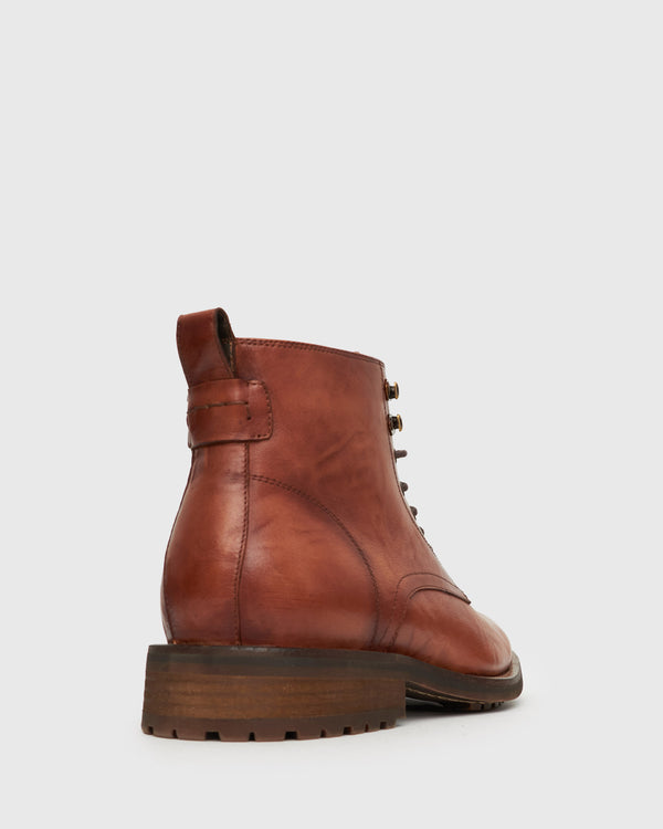 Betts KODY Leather Lace-Up Boots