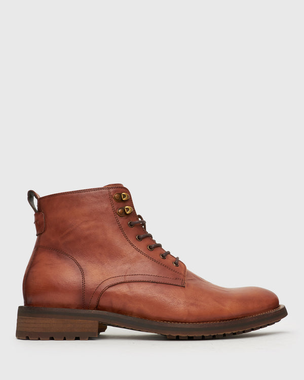 betts KODY Leather Lace-Up Boots