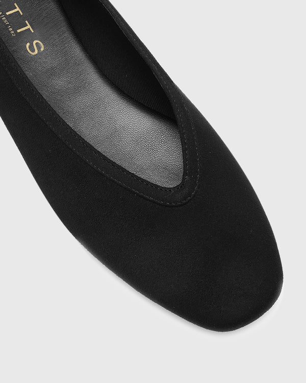 Betts LENNOX Round Toe Ballet Flats