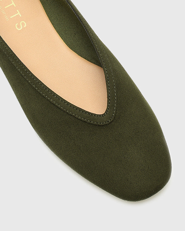 Betts LENNOX Round Toe Ballet Flats