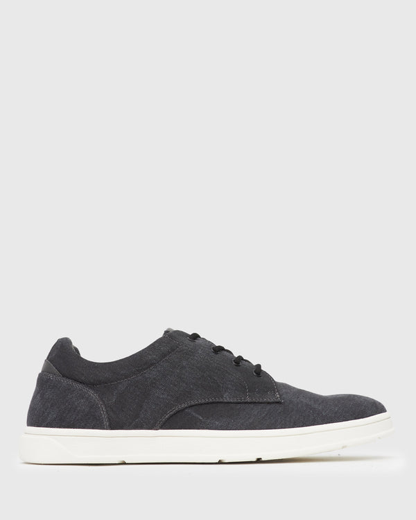 betts LEROY Lace-Up Sneakers