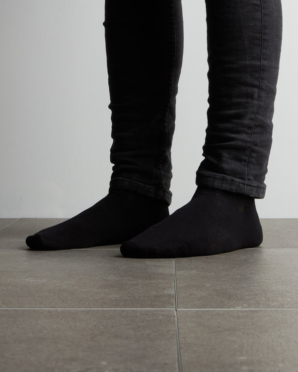 Betts MENS BLACK BAMBOO DRESS SOCK PACK M/L