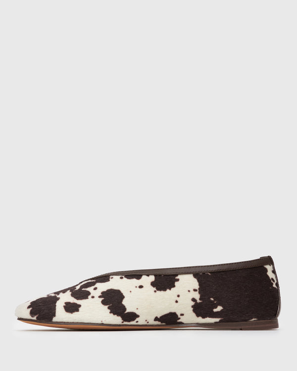 Betts PRE-ORDER LENNOX Round Toe Ballet Flats