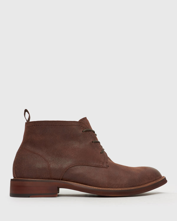 betts URBAN Leather Chukka Boots