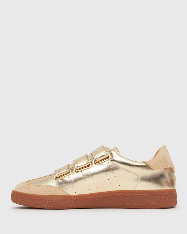 Betts Wider Fit BUTTERCUP Low-Top Velcro Sneakers