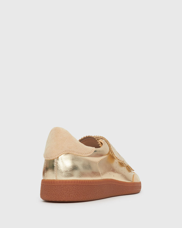 Betts Wider Fit BUTTERCUP Low-Top Velcro Sneakers