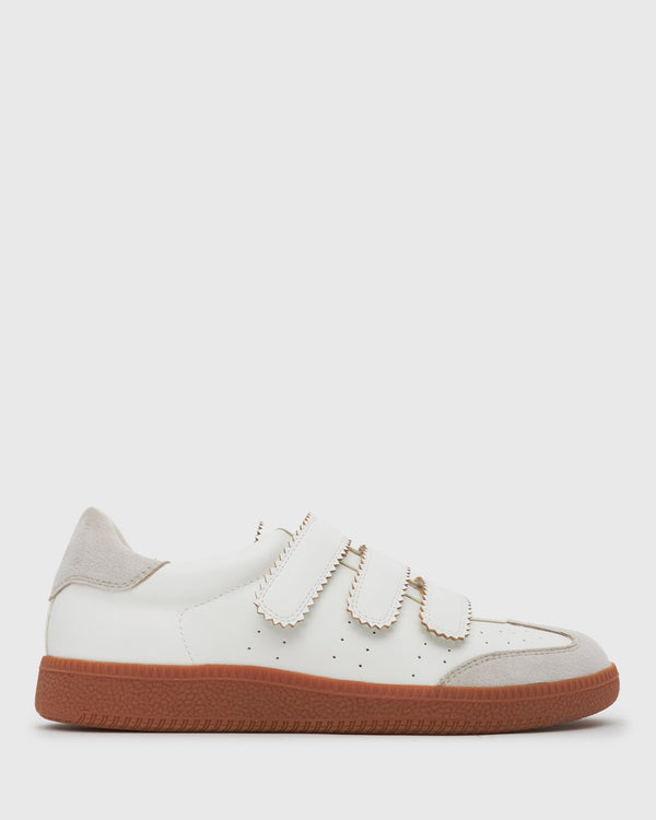 betts Wider Fit BUTTERCUP Low-Top Velcro Sneakers