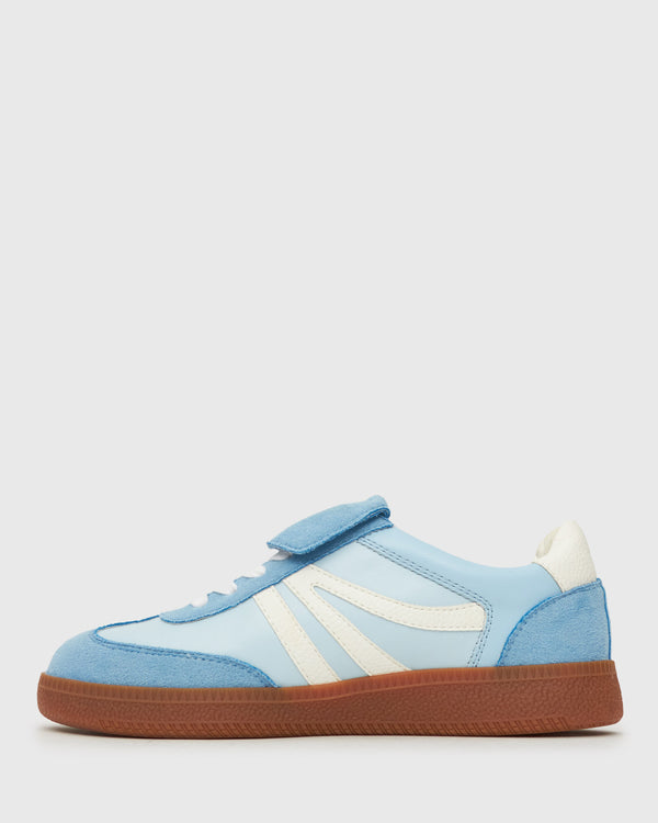 Betts PRE-ORDER Wider Fit BUTTERSCOTCH Low-Top Lace-Up Sneakers