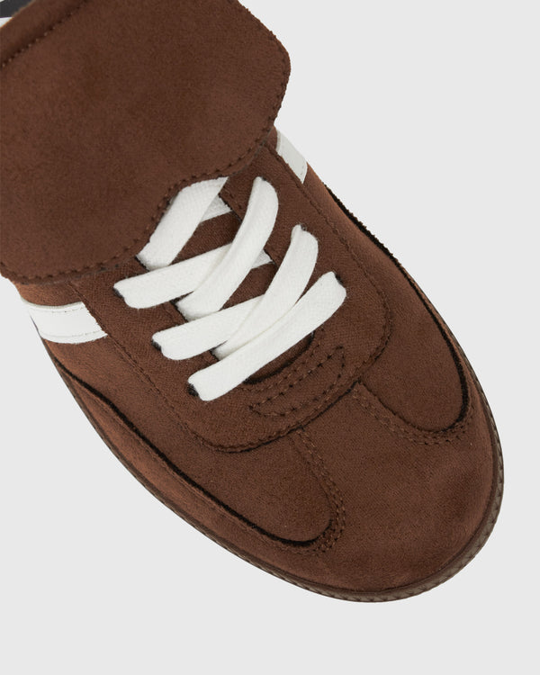 Betts Wider Fit BUTTERSCOTCH Low-Top Lace-Up Sneakers