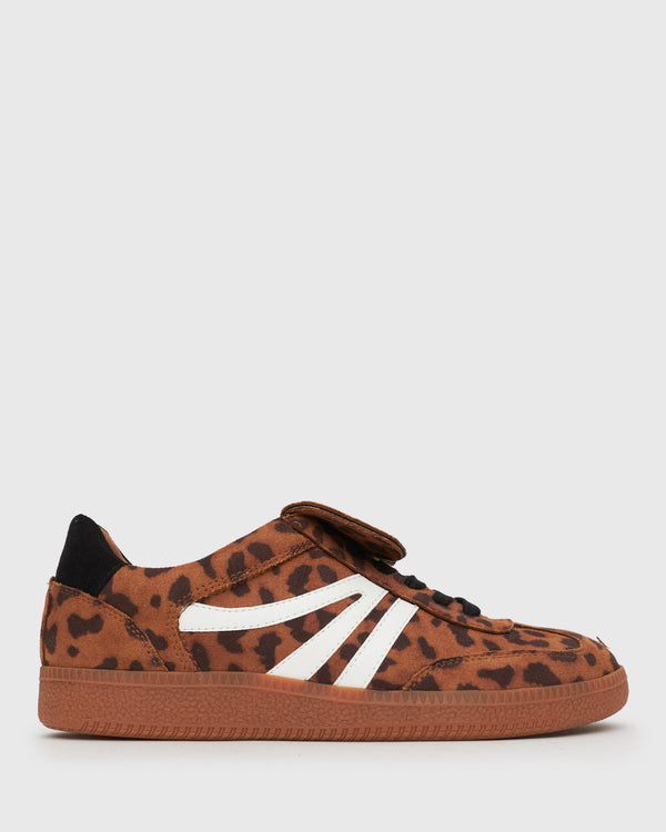 betts Wider Fit BUTTERSCOTCH Low-Top Lace-Up Sneakers