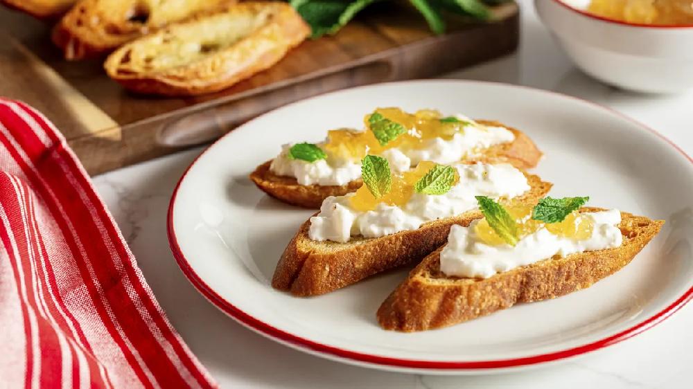 betty crocker Burrata Hot Honey Dip
