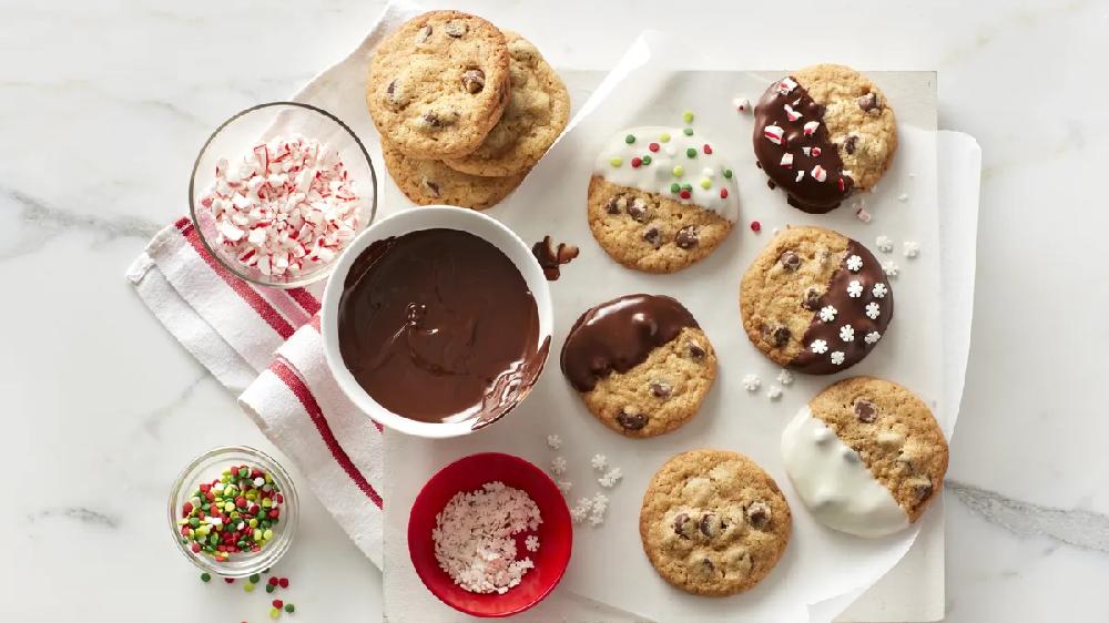 betty crocker Chocolate Chip Christmas Cookies