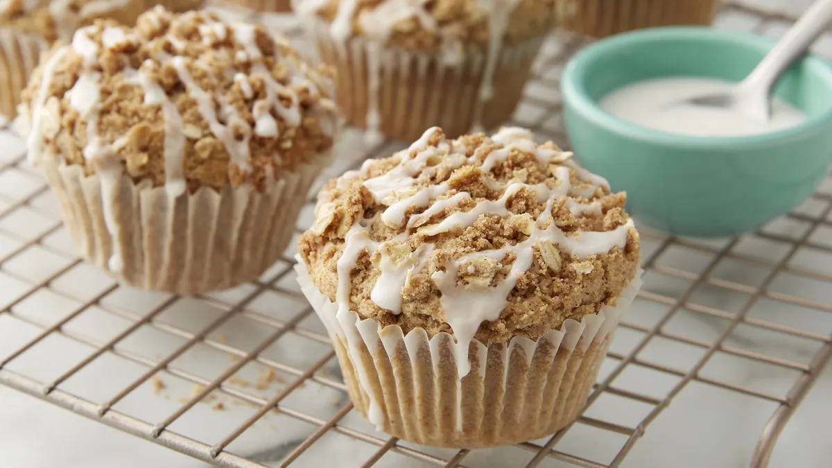betty crocker Cinnamon Streusel Oat Flour Muffins