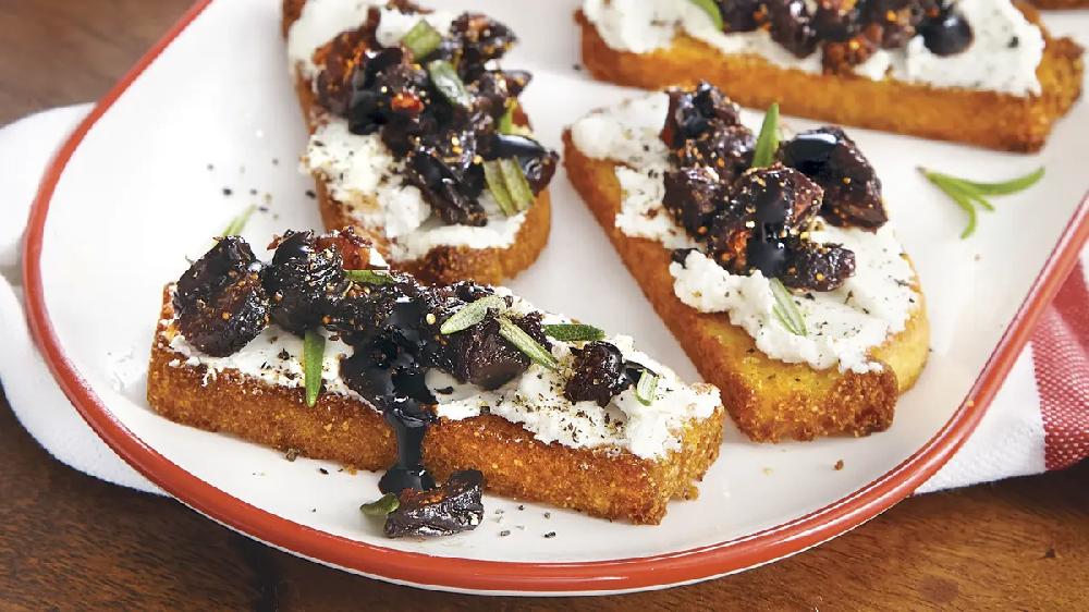 betty crocker Cornbread-Fig Bruschetta
