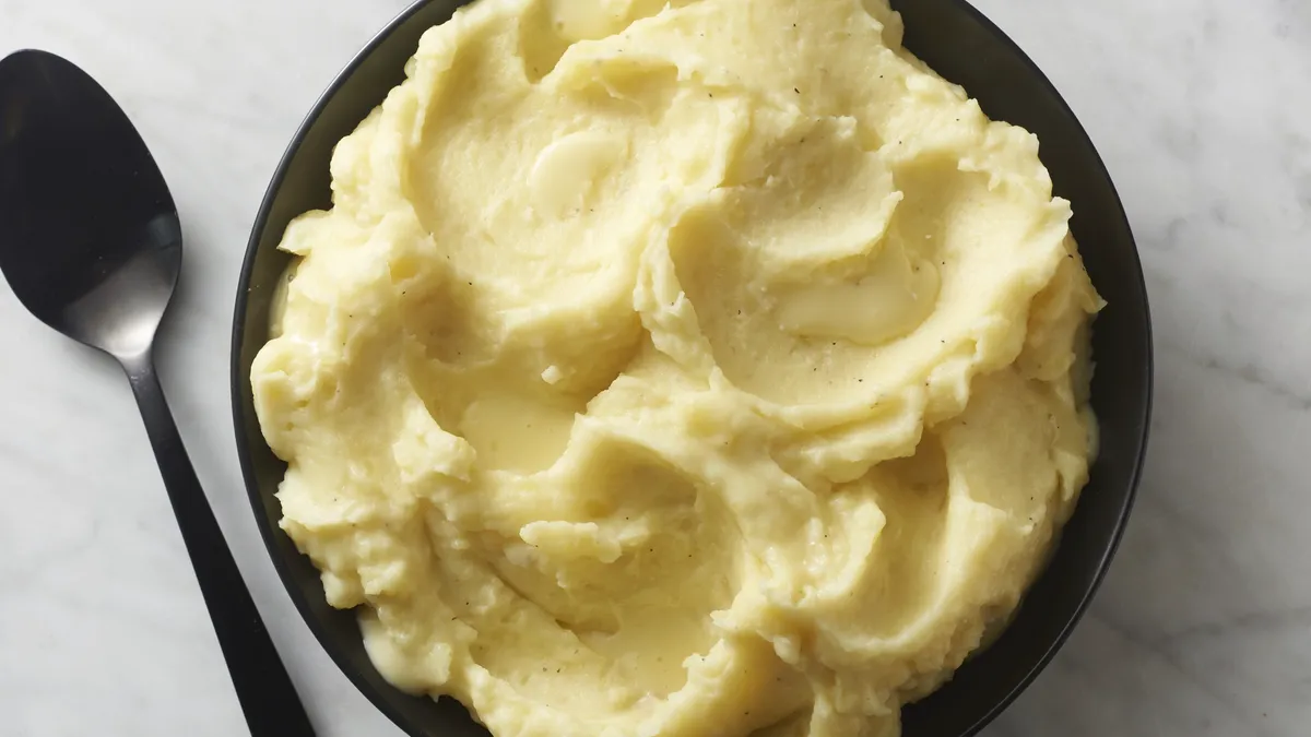 betty crocker Creamy Brie Mashed Potatoes