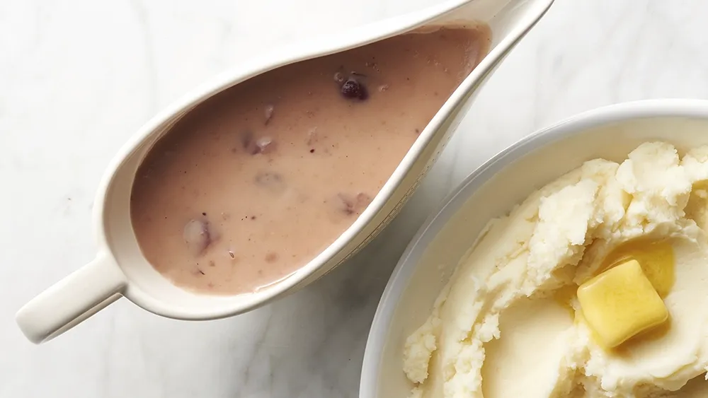betty crocker Creamy Cranberry Gravy