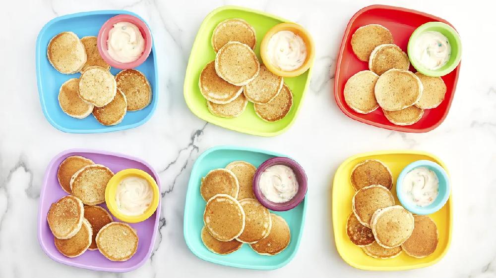 betty crocker Dunkaroos™ Rainbow Mini Pancakes