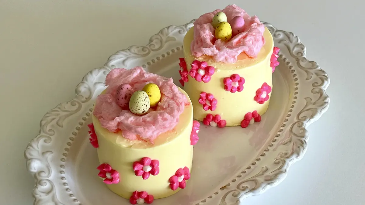 betty crocker Easter Egg Tea Cakes