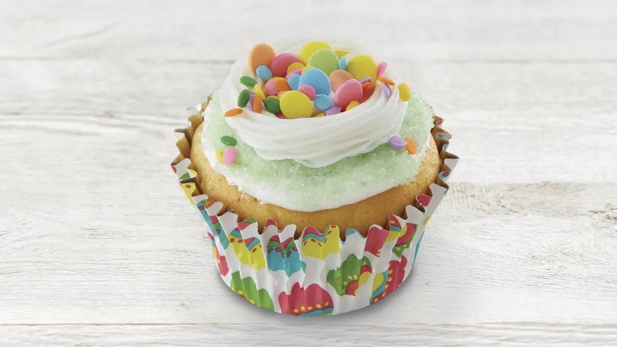 betty crocker Easy Easter Basket Cupcakes